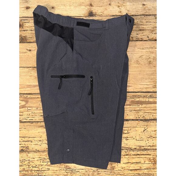 MTB Men’s Size L Dark Gray Mountain Bike Cargo Shorts NWOT - Picture 8 of 8